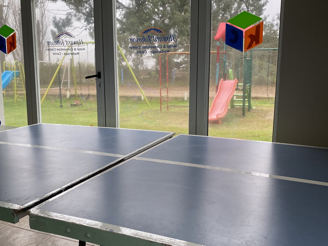 Howard Johnson Hotel and Convention Center Madariaga Carilo主图