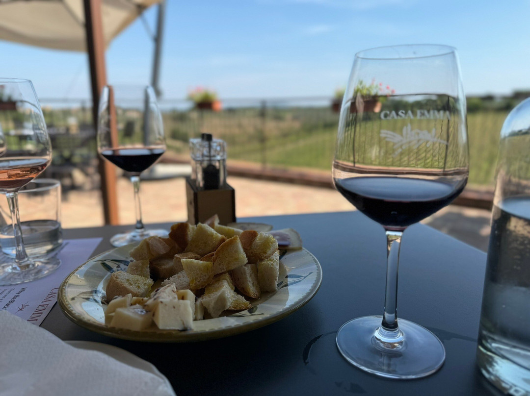 Scenic wine tours in Tuscany景点图片