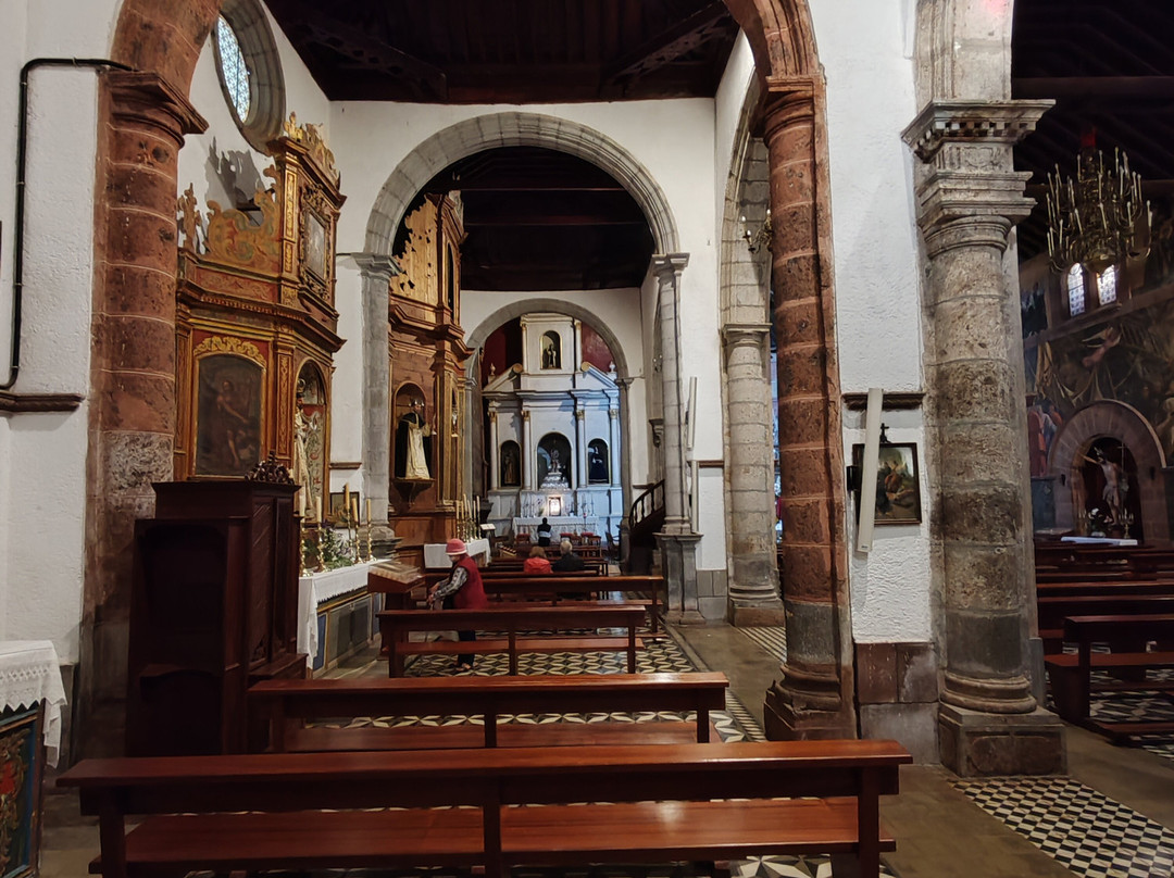 Iglesia de Santo Domingo de Guzman-拉古纳的圣克里斯托波尔城必去景点