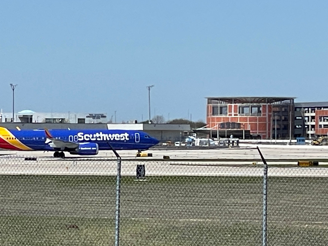 Gerald R. Ford Airport Viewing Park-大急流市必去景点