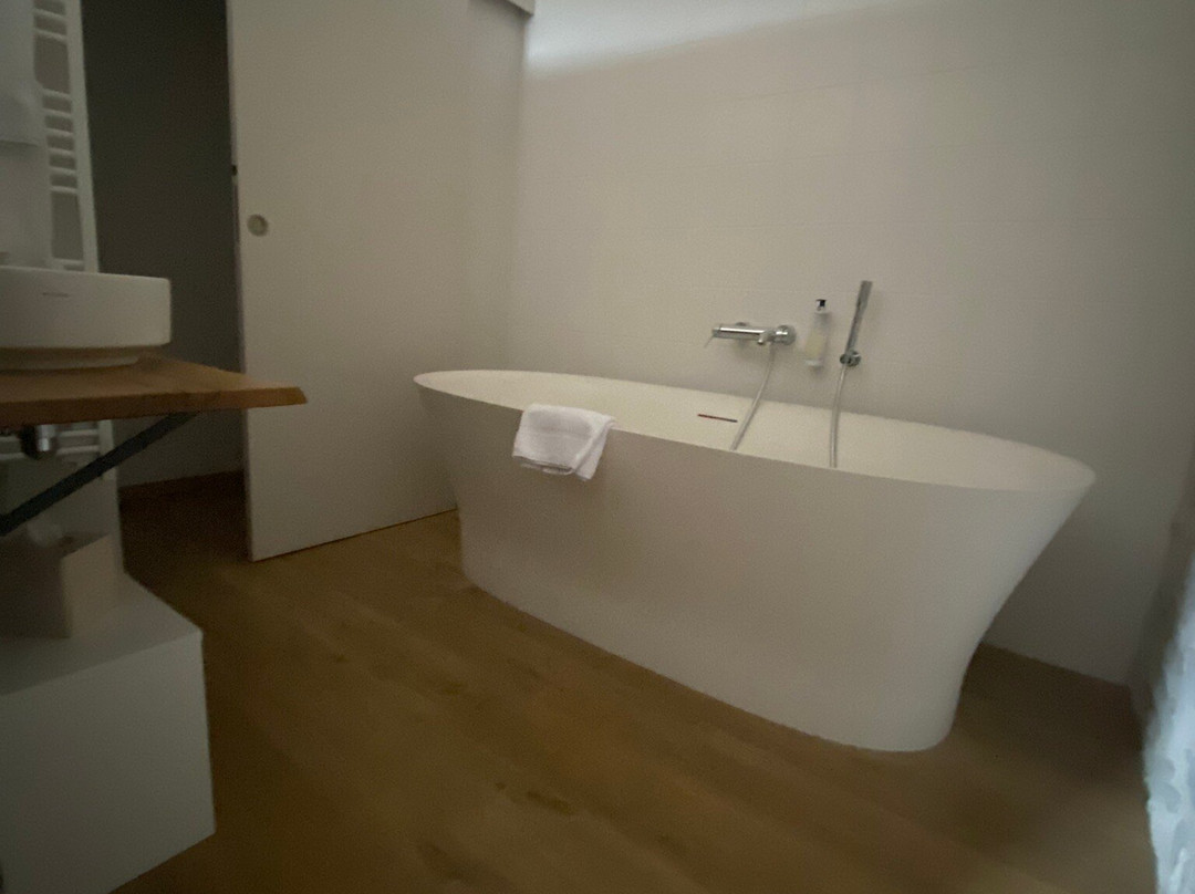 Chasselas酒店住宿-Chez Romain