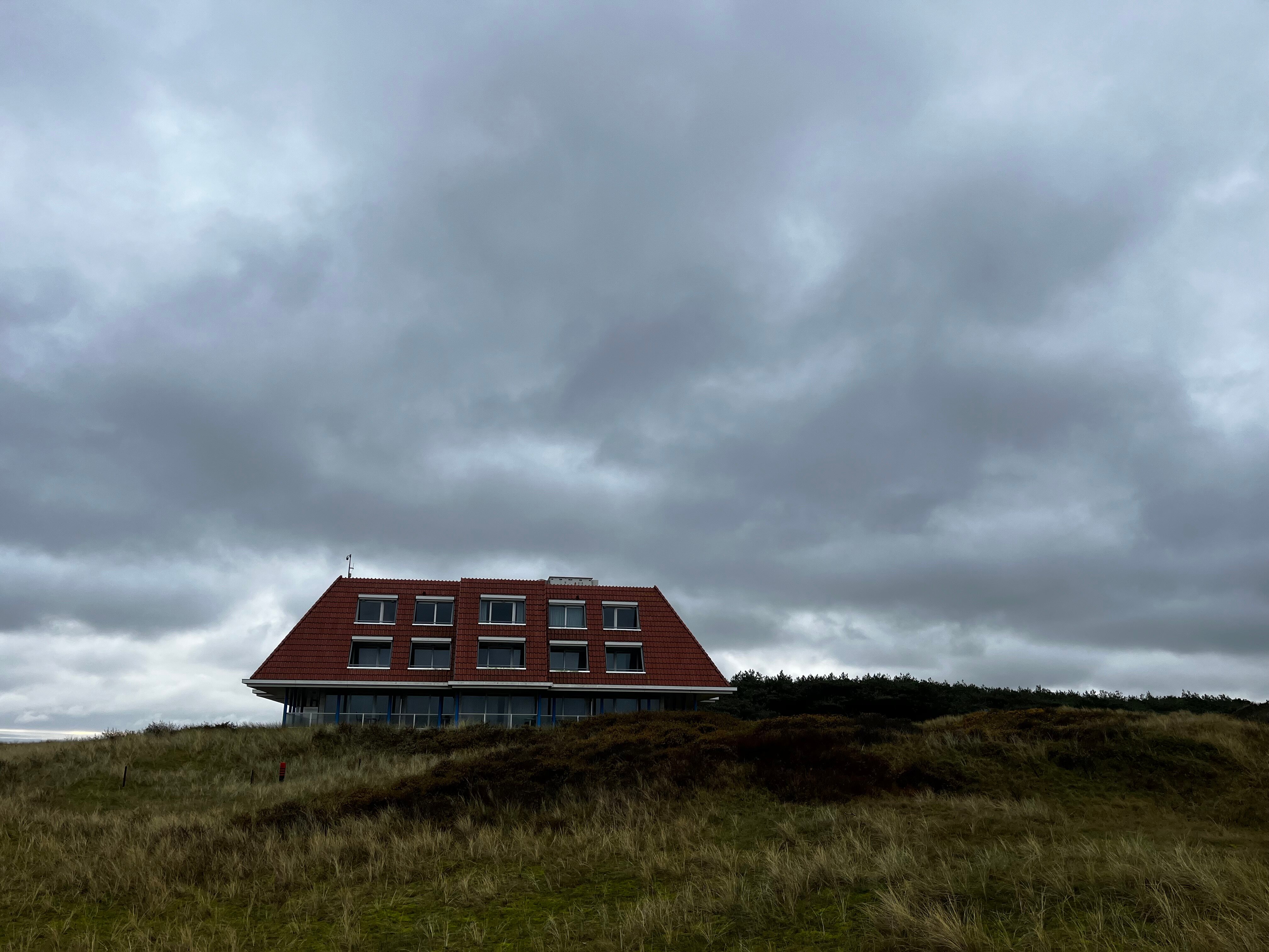 Strandhotel Buren Aan Zee-官方