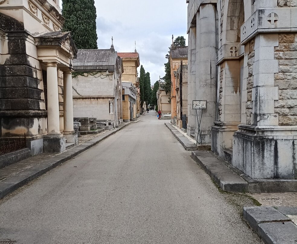 Chiesa di Santo Spirito o dei Vespri-巴勒莫必去景点