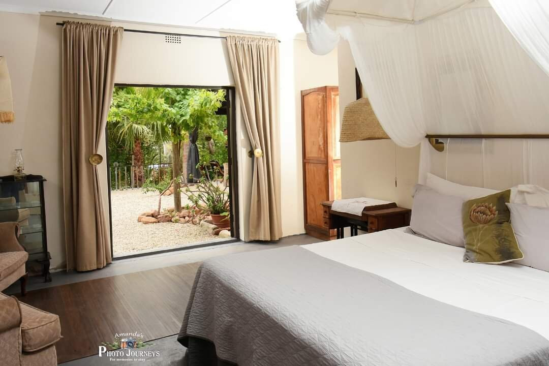 Ebonymoon Guest House and Studio主图