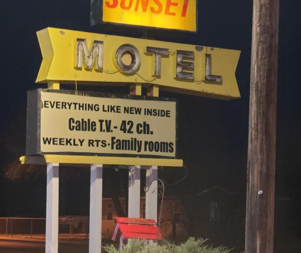 Sunset Motel