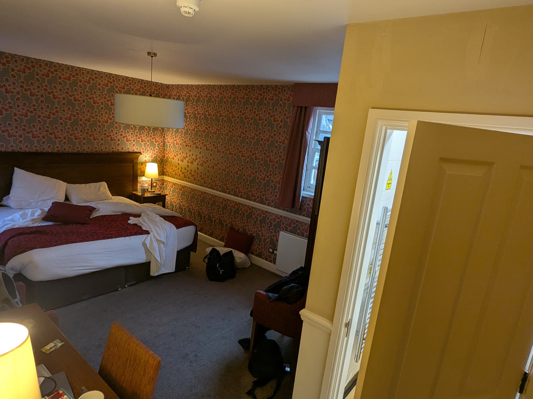 Saracens Head Hotel主图