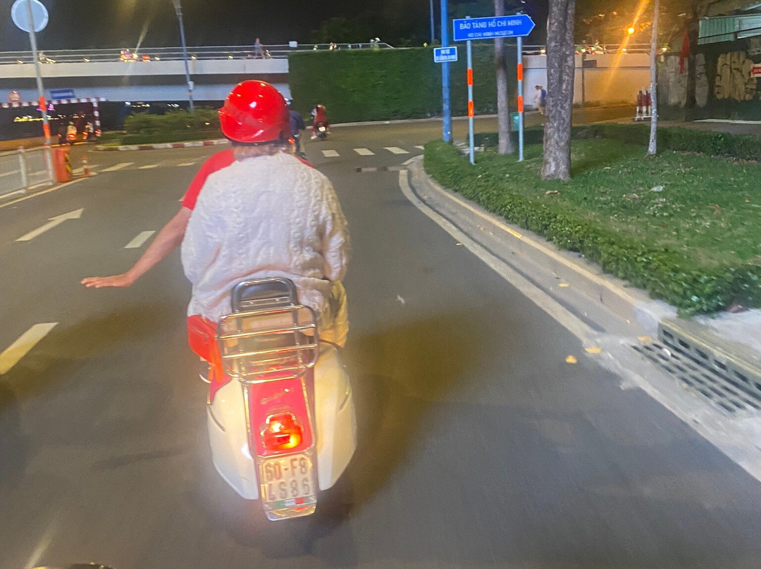 Vespa Rouge景点图片
