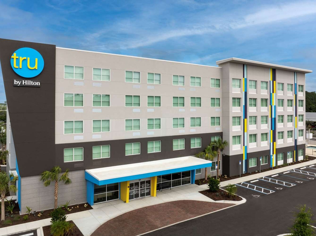 Tru by Hilton Jacksonville Airport I-95主图