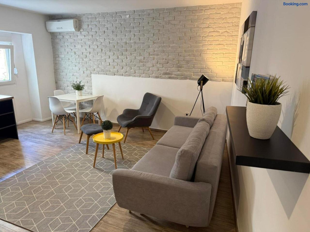 Home Apartmani I Sobe主图