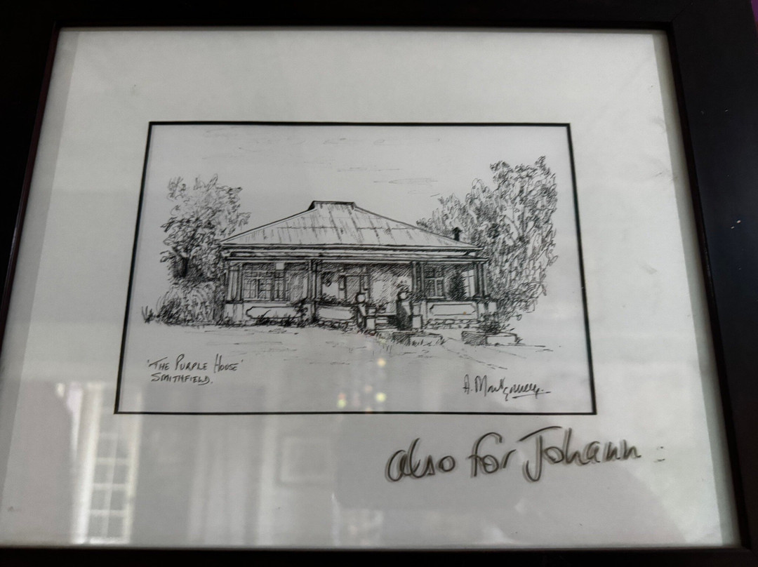 Purple House B&B主图