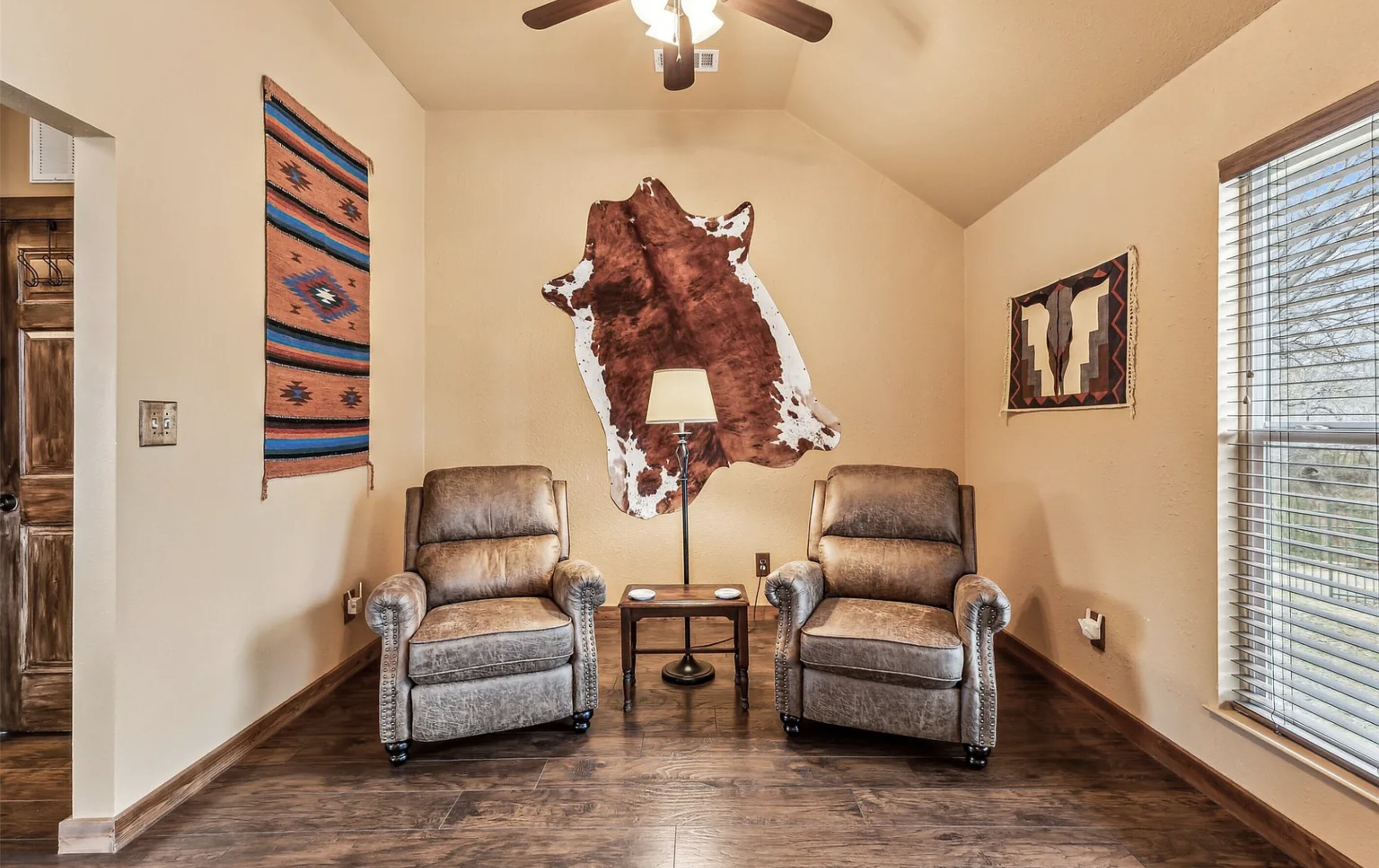 Travis Street Cottages-客卧