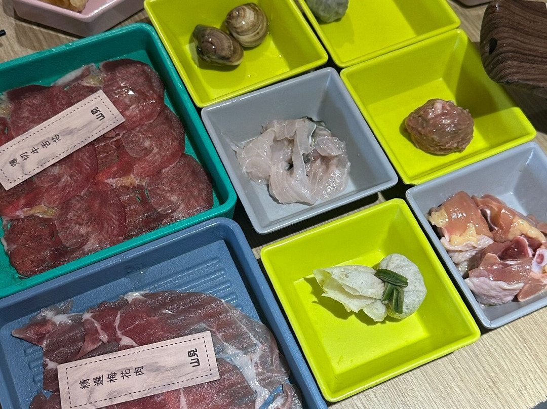 山見台式火鍋 (觀塘apm)