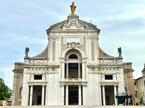 Mia Limo-罗马必去景点