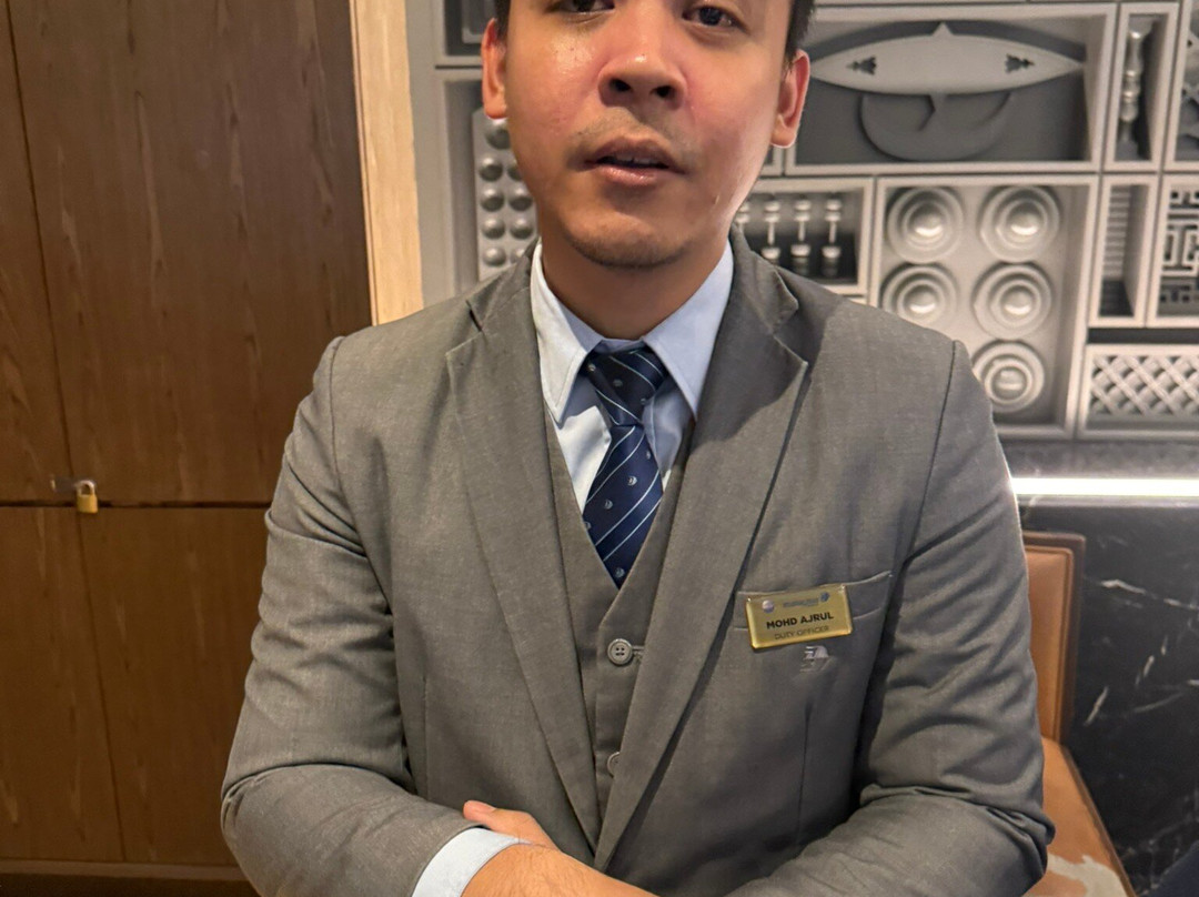 Golden Lounge-雪邦必去景点