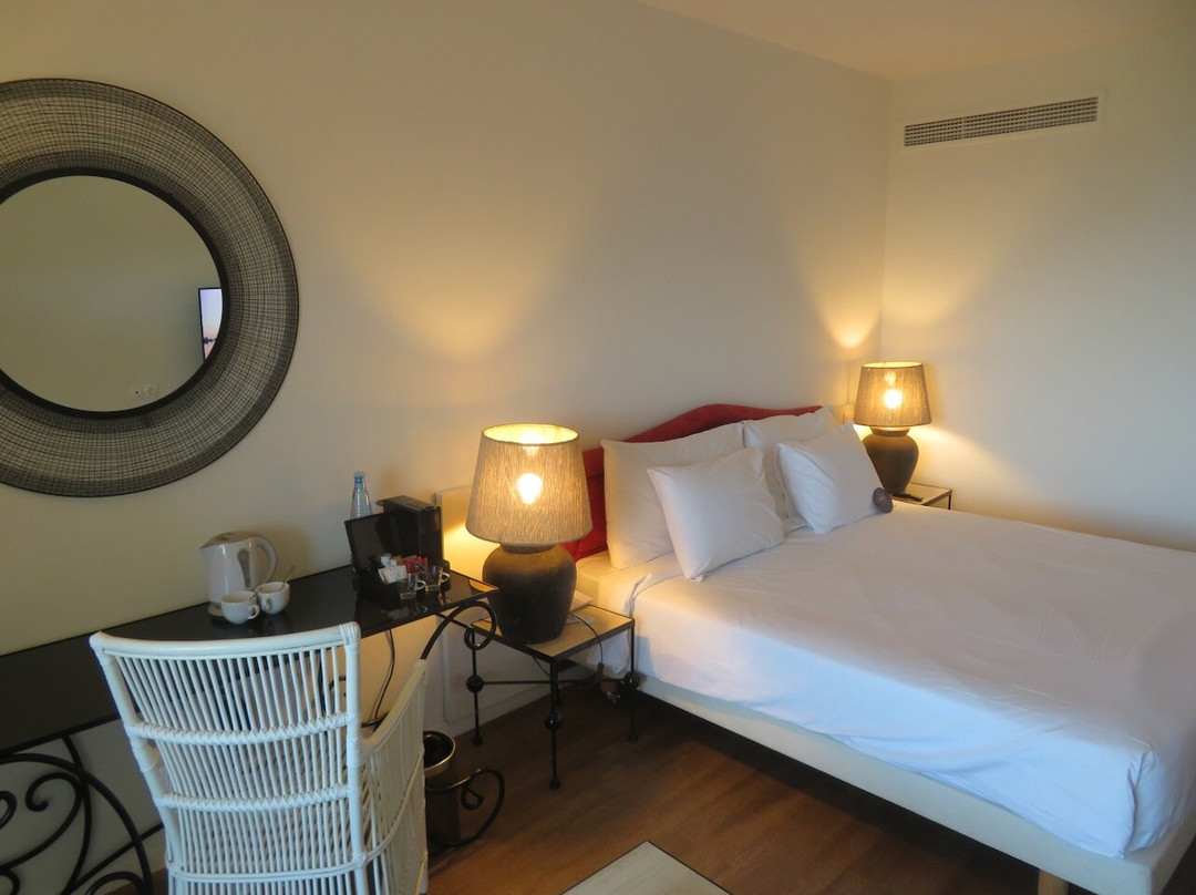 Grecotel Luxme Daphnila Bay主图