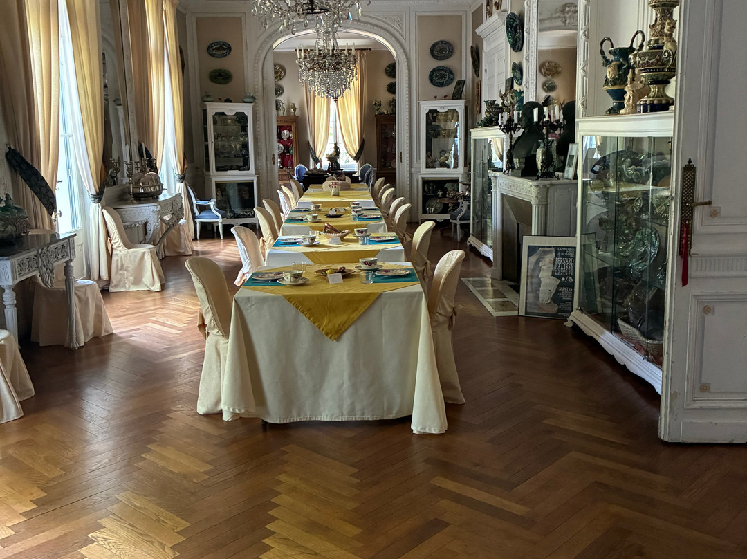 Chateau de Raissac主图