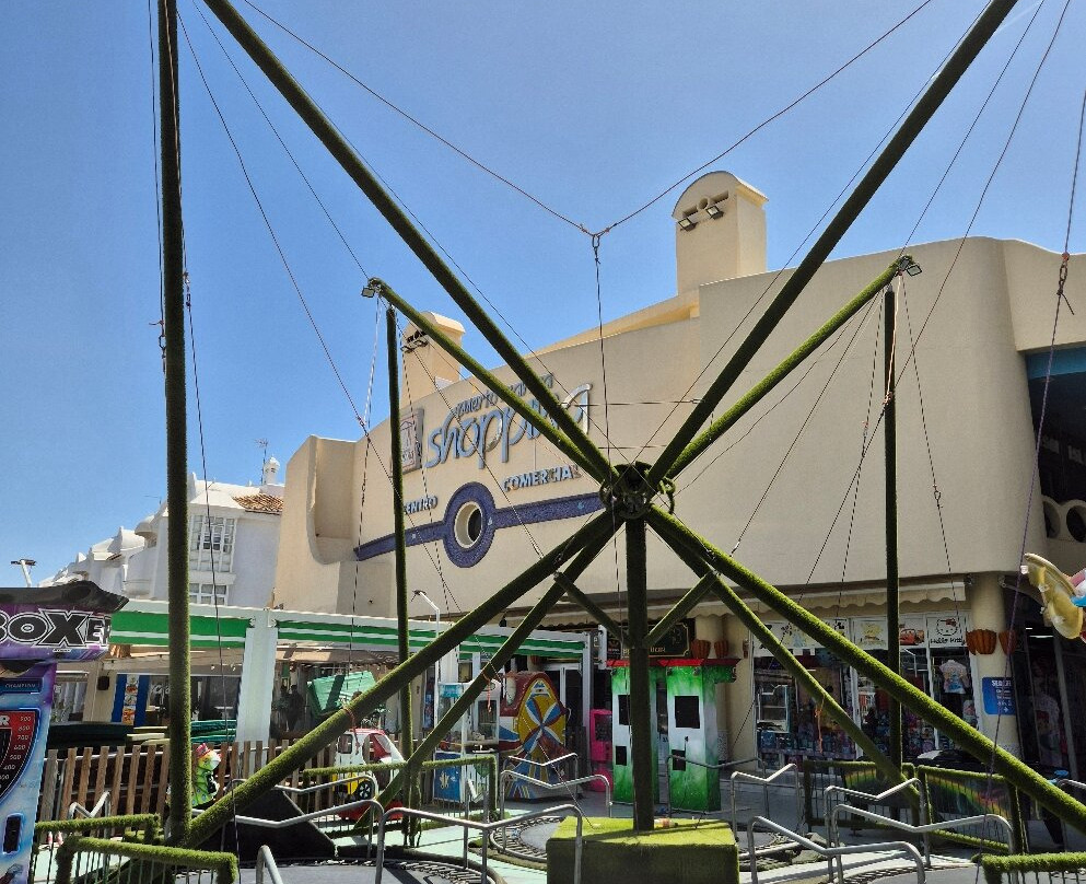 Puerto Marina Shopping景点图片