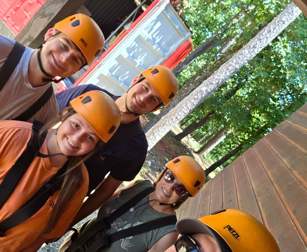 Rugaru Adventures景点图片