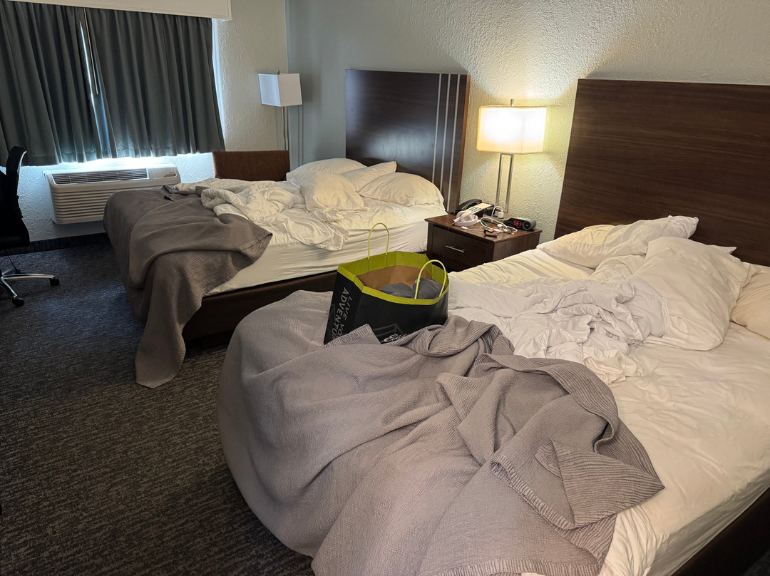 Quality Inn & Suites West主图