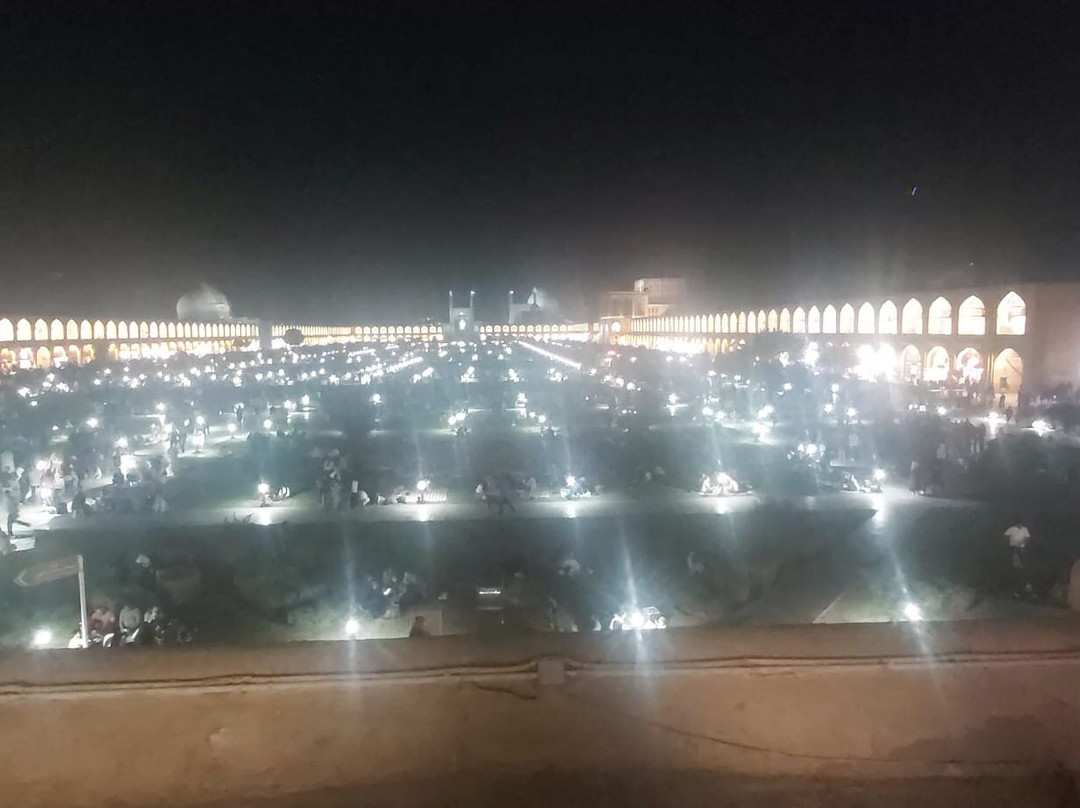 Yol Bir Iran Tours景点图片