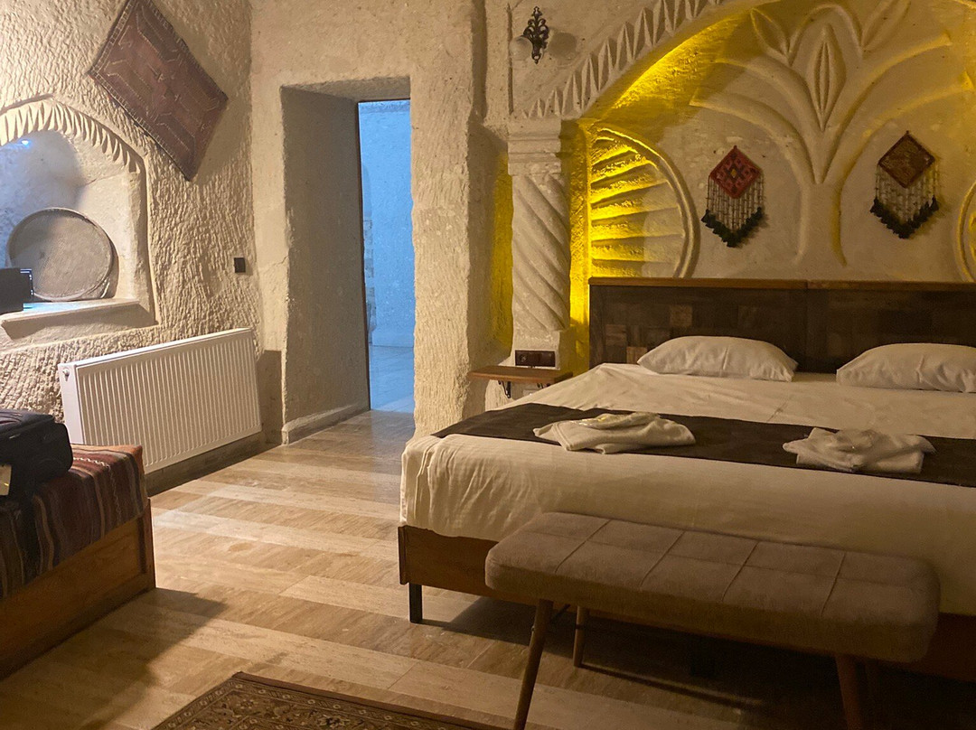 Avilla Cave Hotel主图
