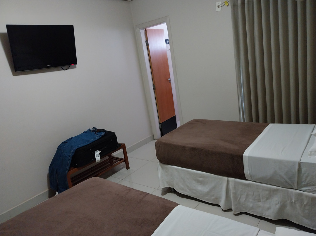 Serrano's Park Hotel主图