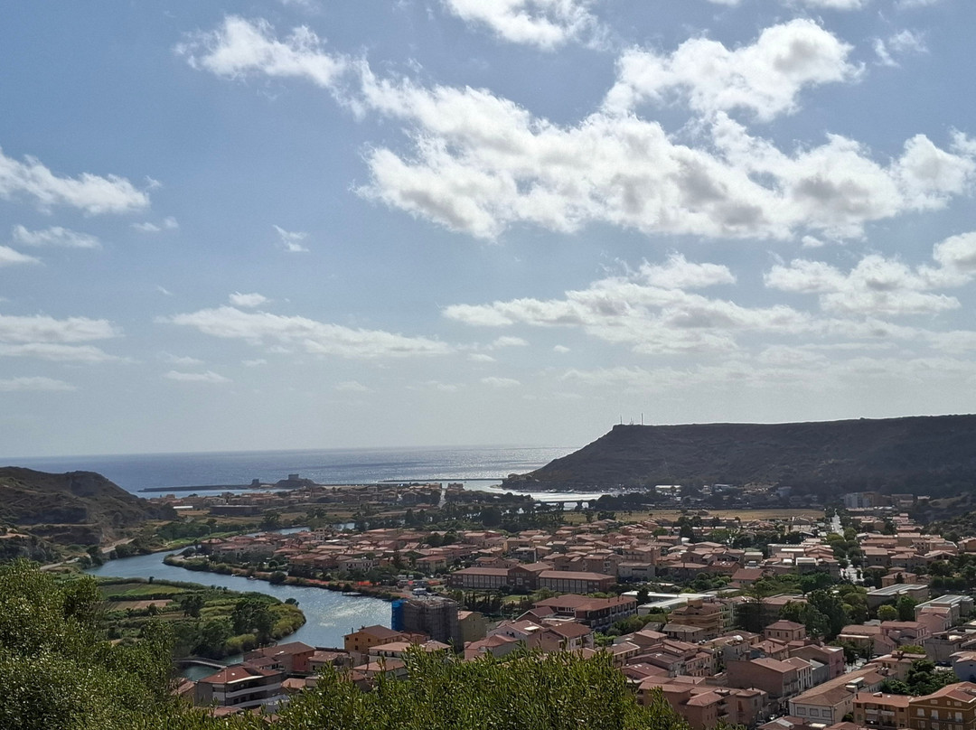 Castello Di Bosa-博萨必去景点
