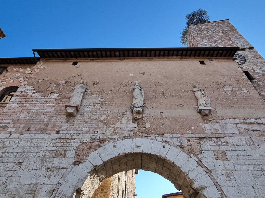 Porta Consolare-Spello必去景点