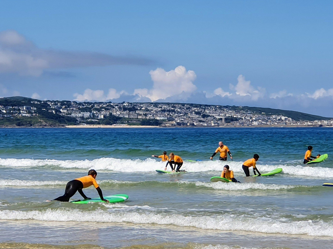 Shore Surf School-Hayle必去景点