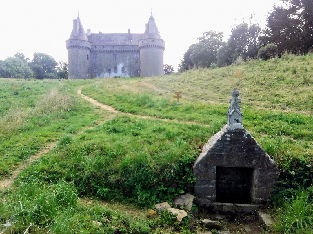 Chateau de Kerouzere-西比里必去景点