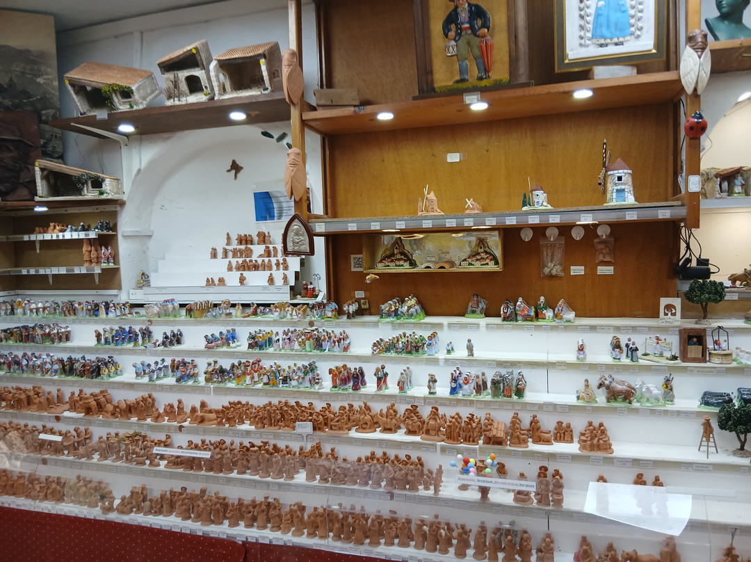 Santons Peyron Campagna-普罗旺斯地区莱博必去景点