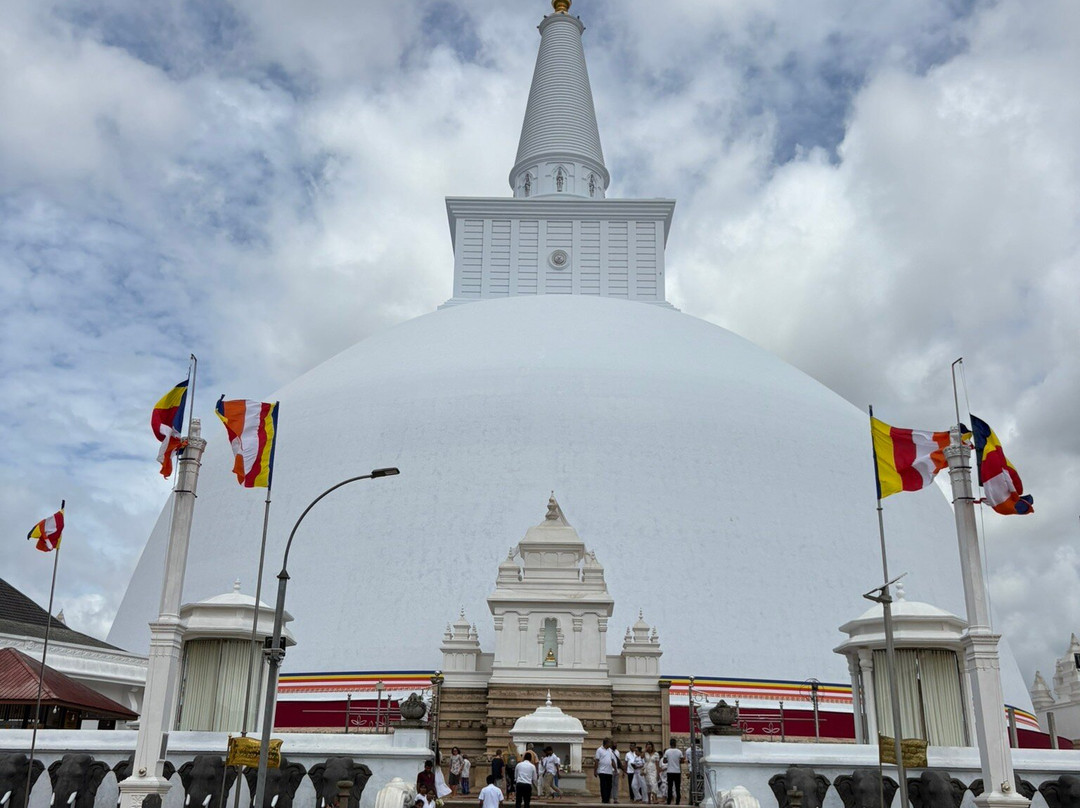 Anuradhapura Ancient City-阿努拉德普勒圣城必去景点