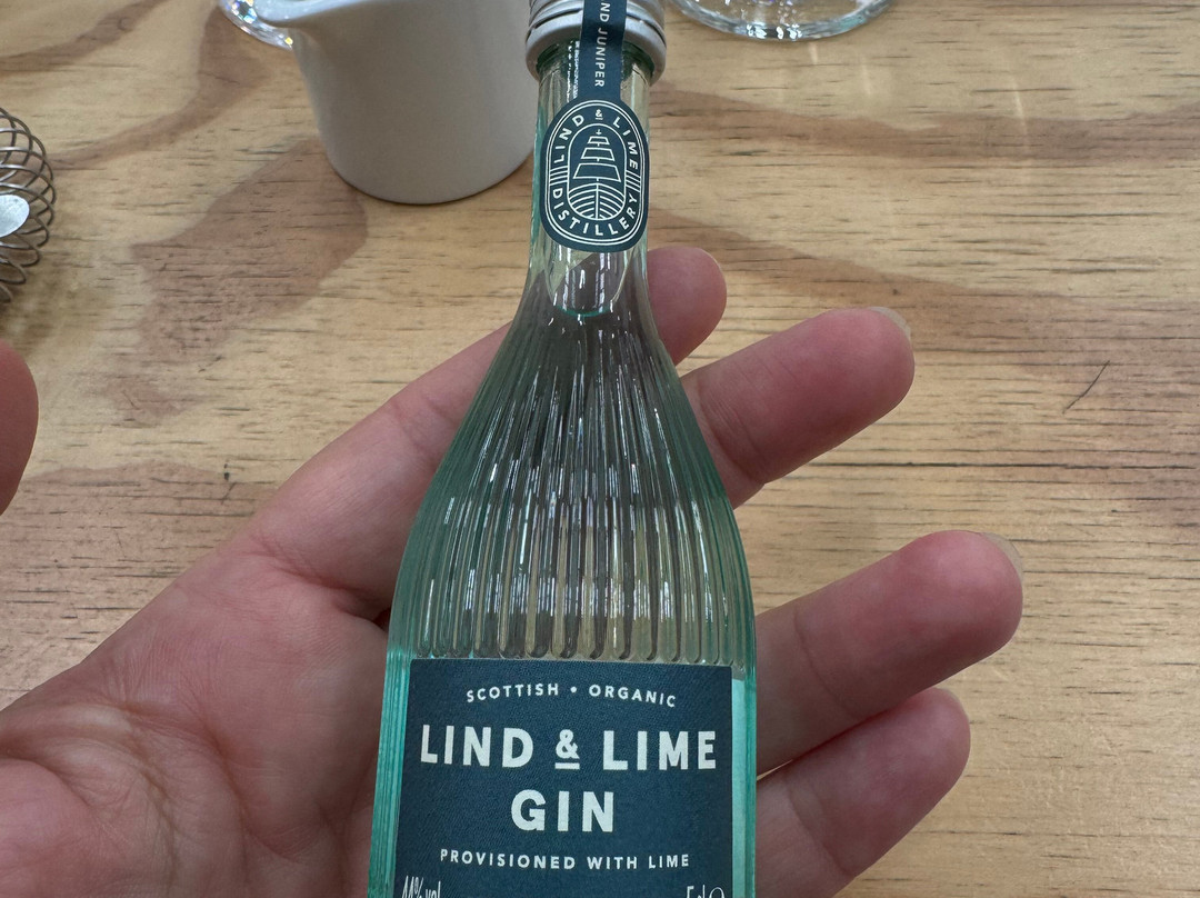 Lind & Lime Gin Distillery-爱丁堡必去景点