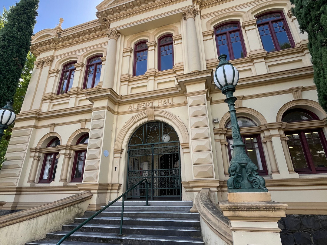 Albert Hall-朗塞斯顿必去景点