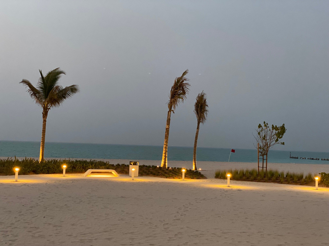 Sea Pebble Restaurant & Bar