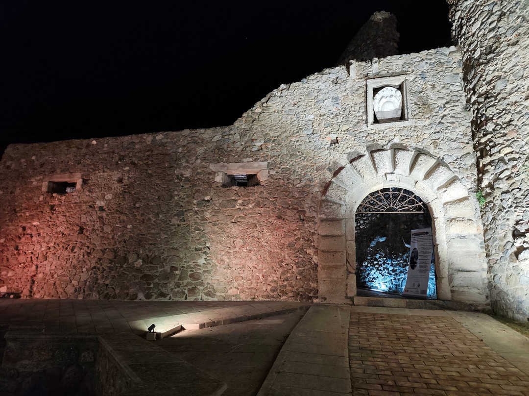 Castello Normanno di Squillace-Squillace必去景点