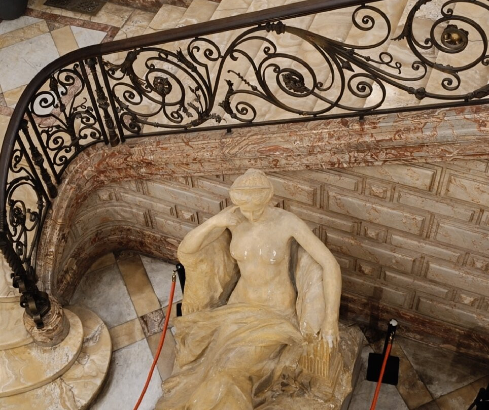 Hôtel Pams-佩皮尼昂必去景点