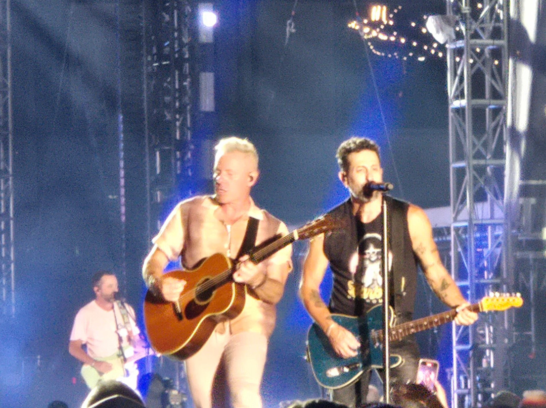 Stir Cove-康瑟尔布拉夫斯必去景点