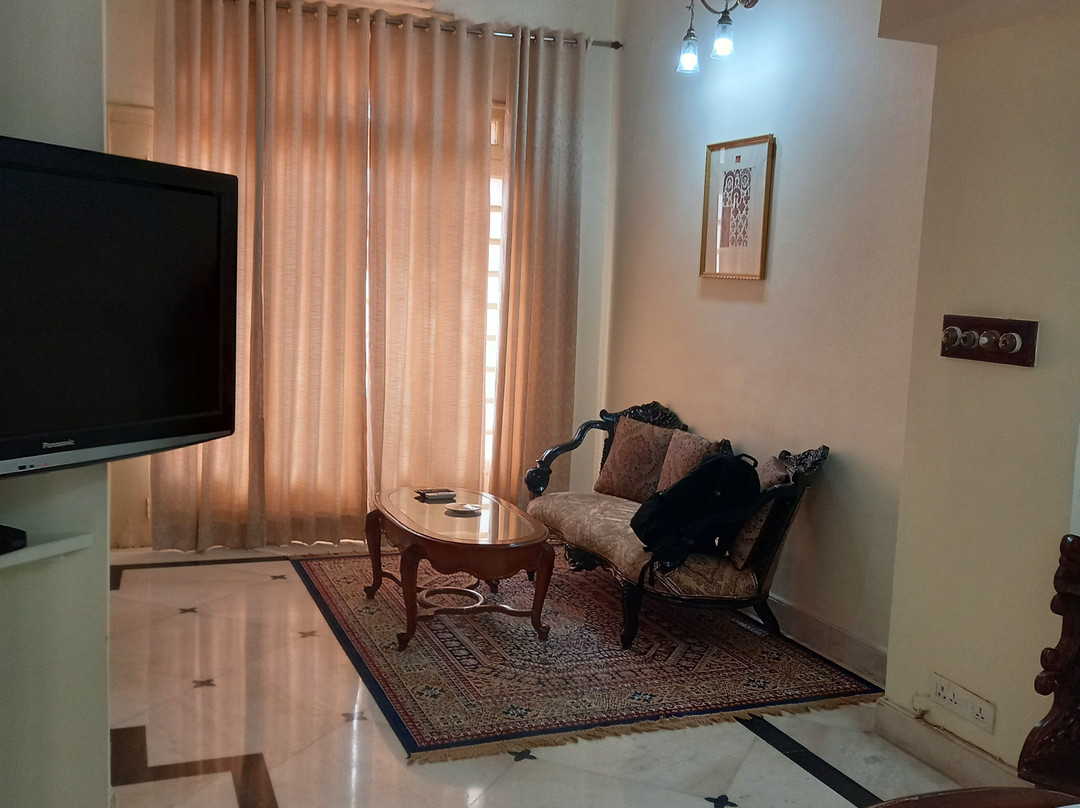 拉克西米尼瓦斯宫酒店主图