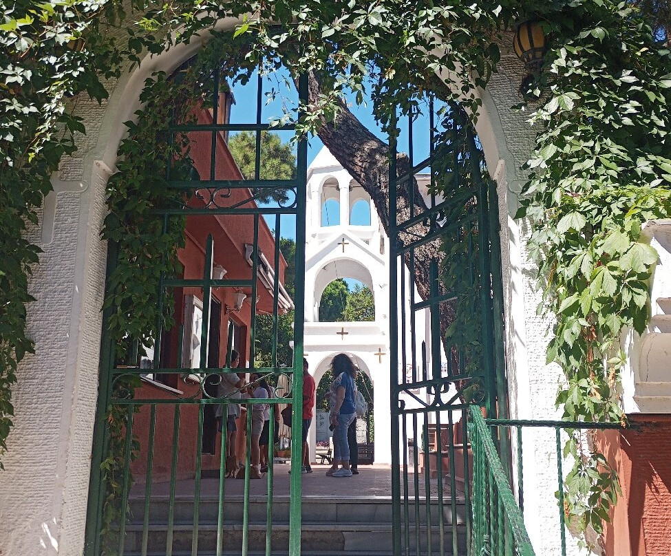 Surp Krikor Lusavoriç-Kinaliada必去景点