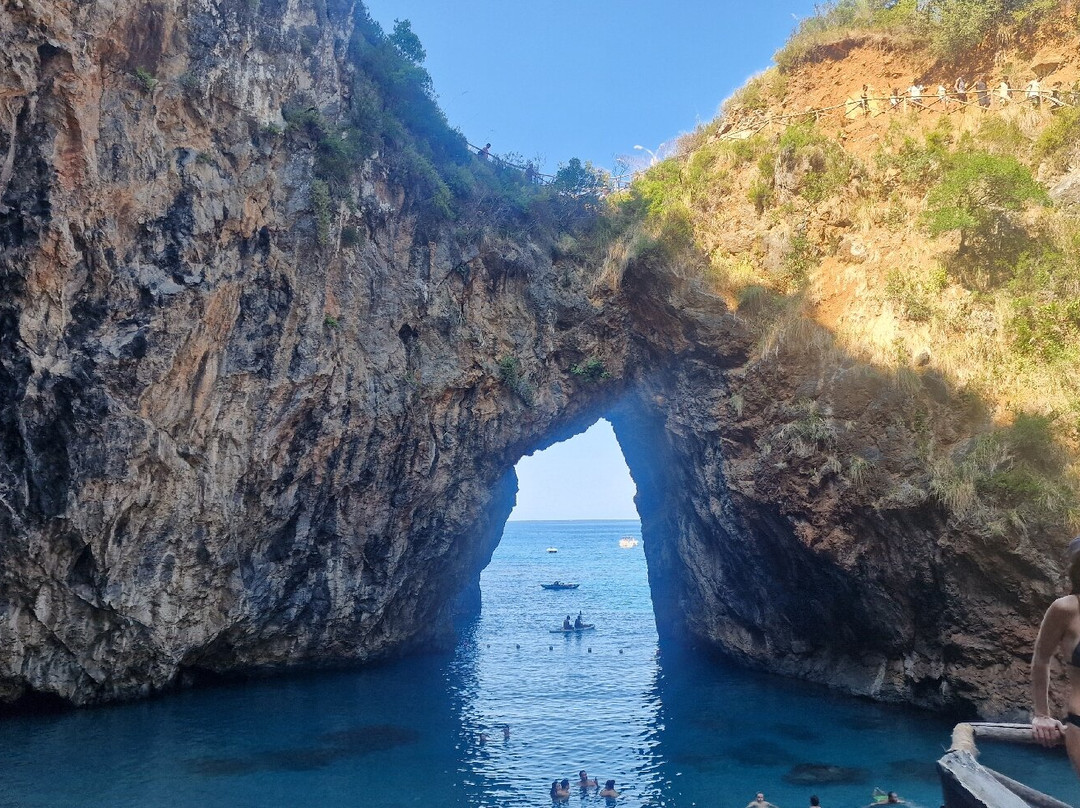 Isola di Dino-Praia A Mare必去景点