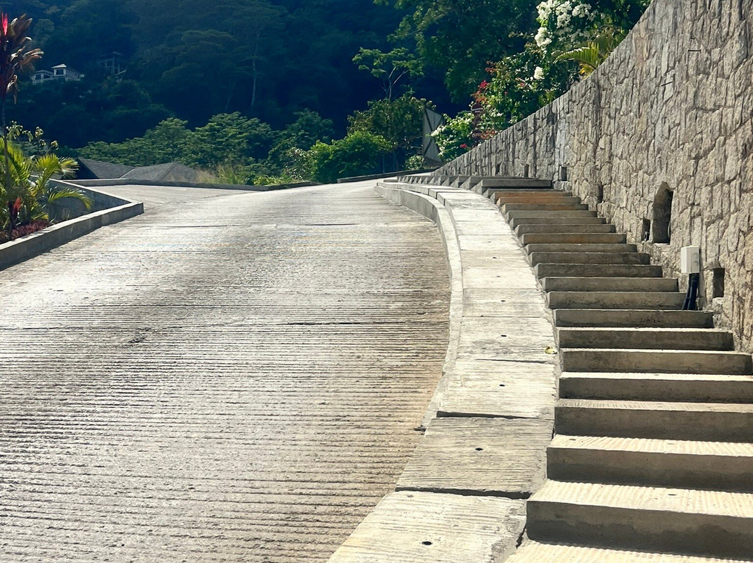 Garden Hill Resort & Spa