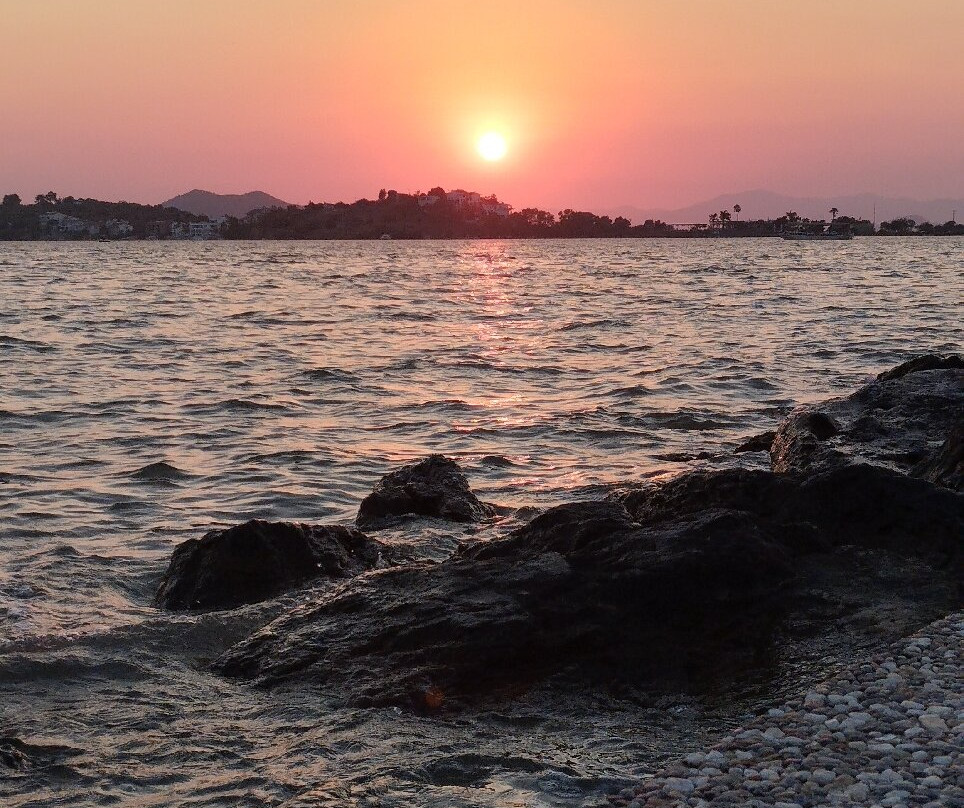 Sehit Fethi Bey Parkı-费特希耶必去景点