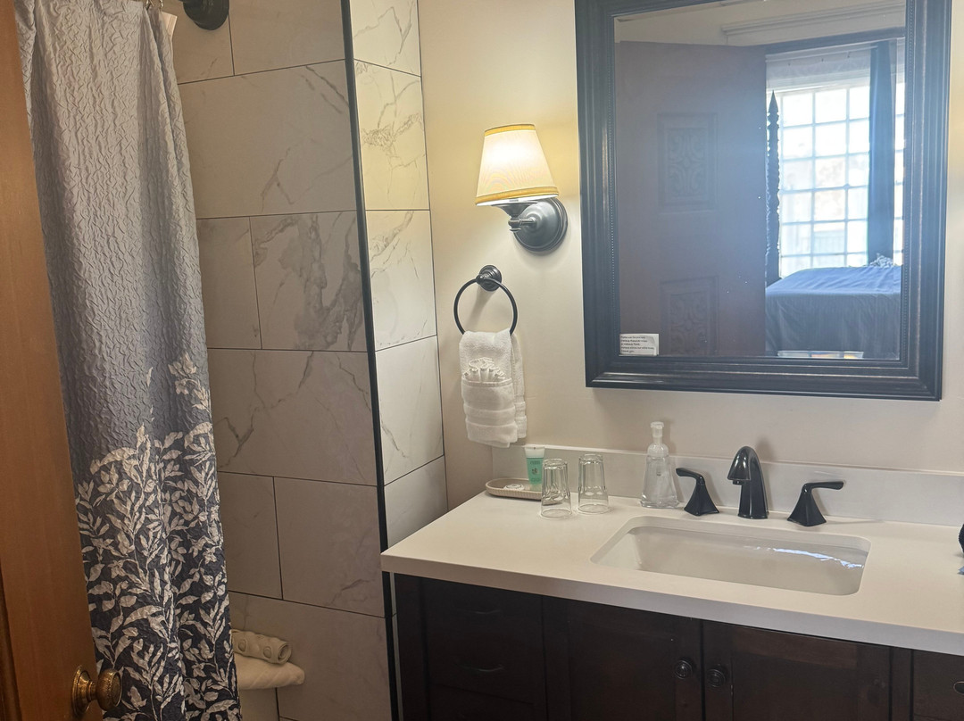 The Victoria Inn主图