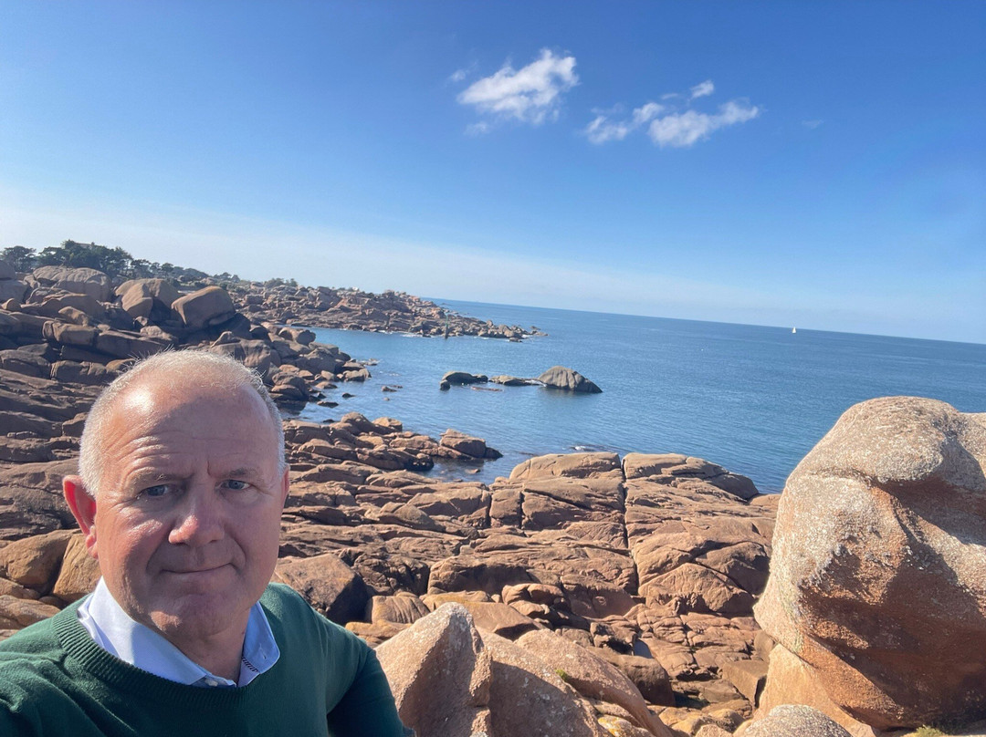 Ploumanac'h LIghthouse-Ploumanac'h必去景点