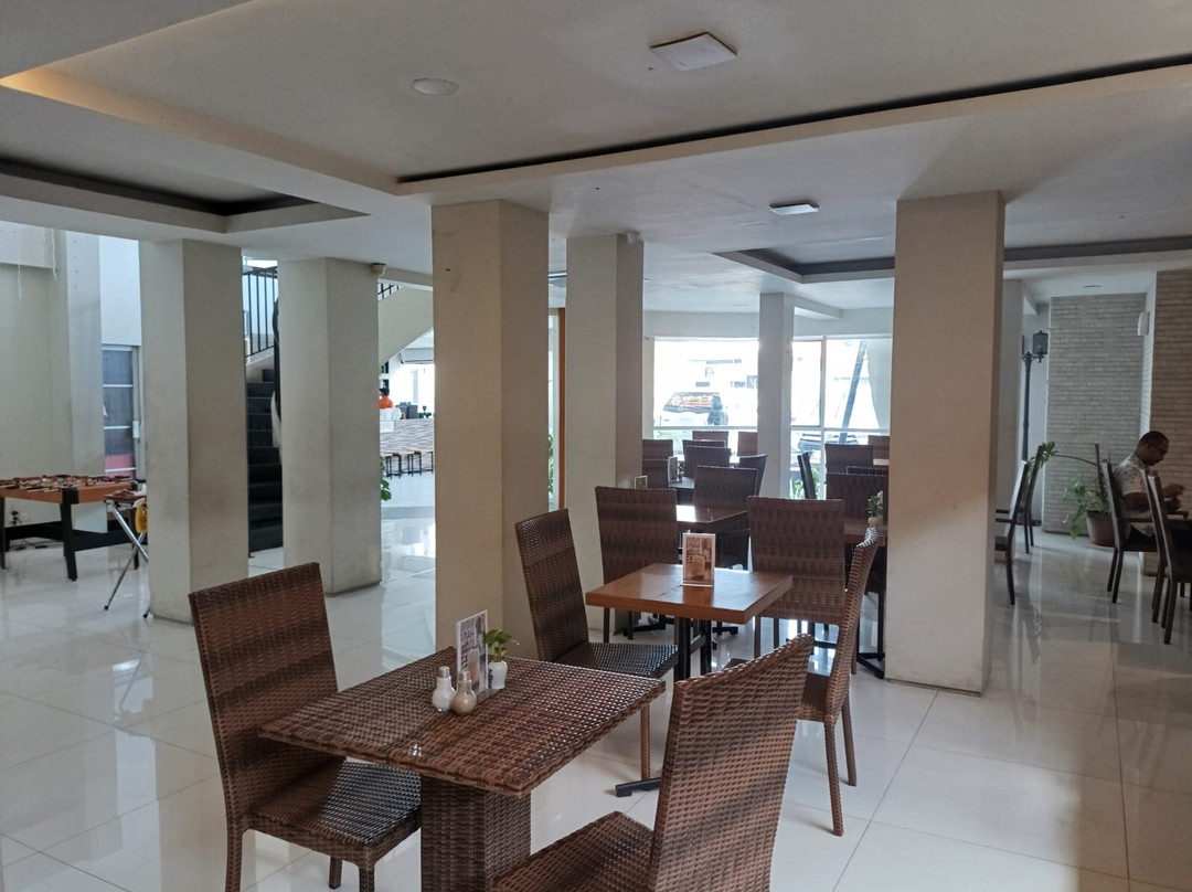 苏里亚酒店主图