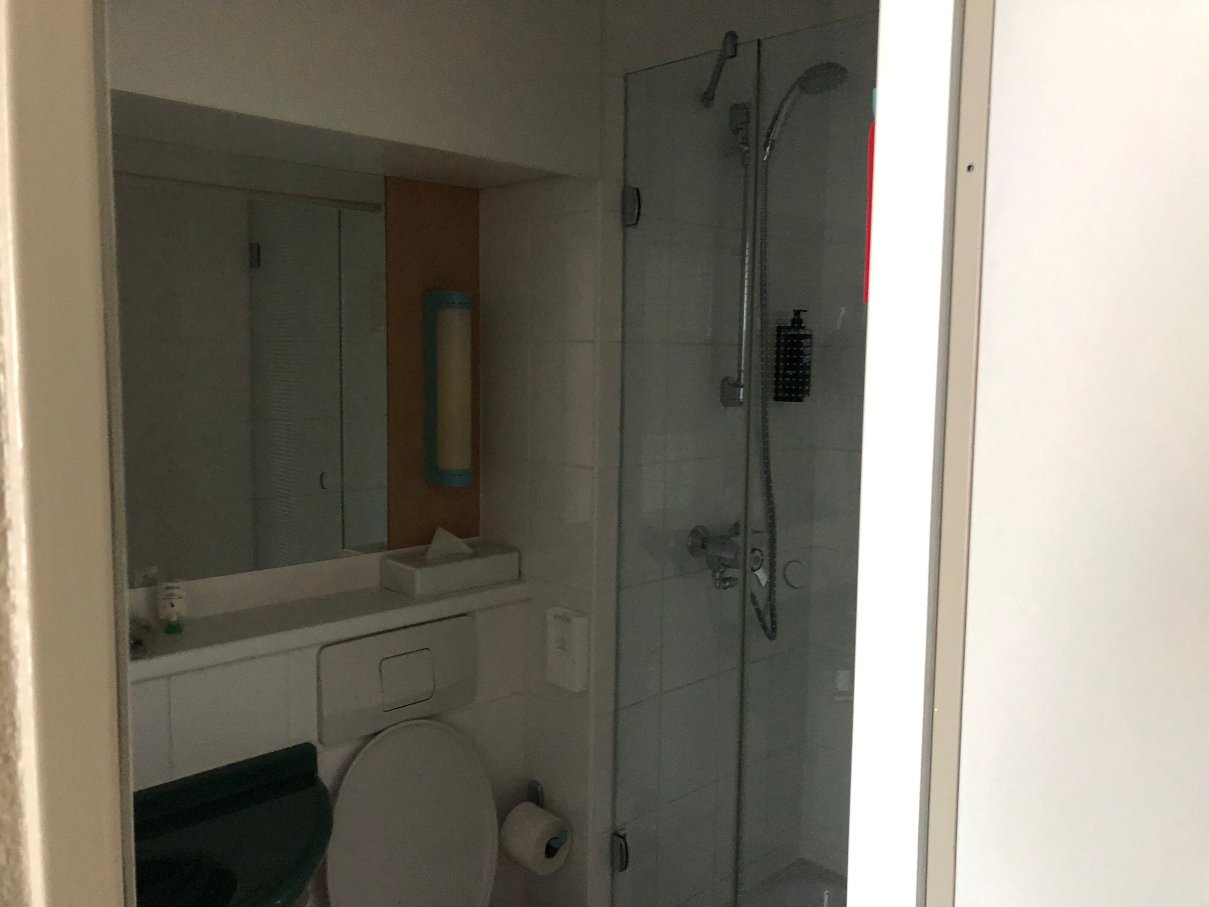 宜必思亚琛玛希尔特酒店-浴室