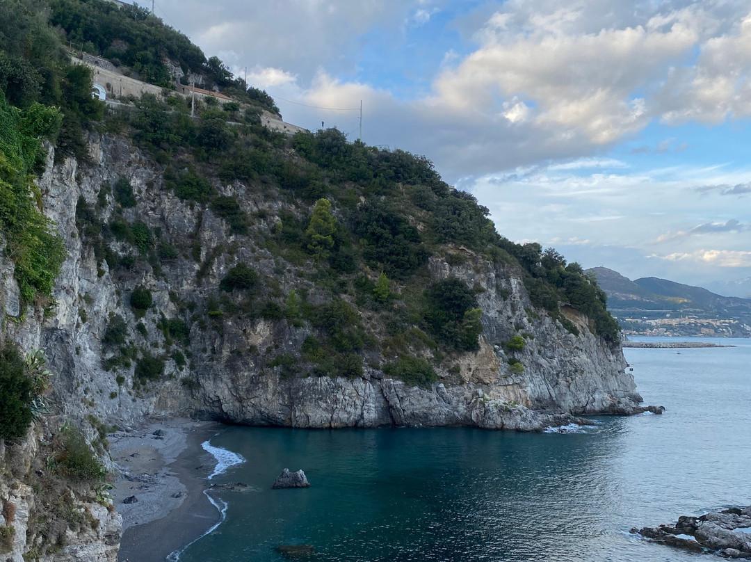 Torre La Cerniola-Erchie必去景点