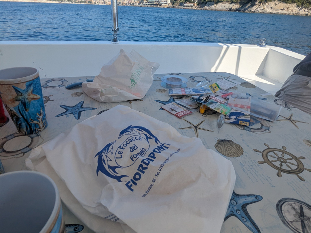 Jump pescaturismo-圣马尔盖里塔利古雷必去景点