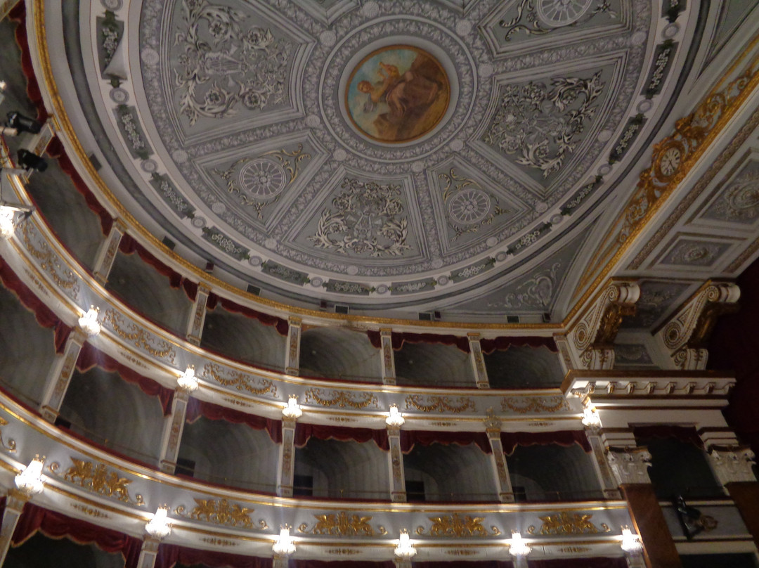 Teatro Tina Di Lorenzo-诺托必去景点